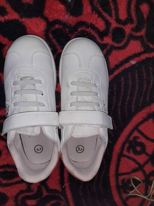 Обои по одному рулону