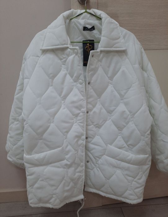 Куртка весенняя 46 размер