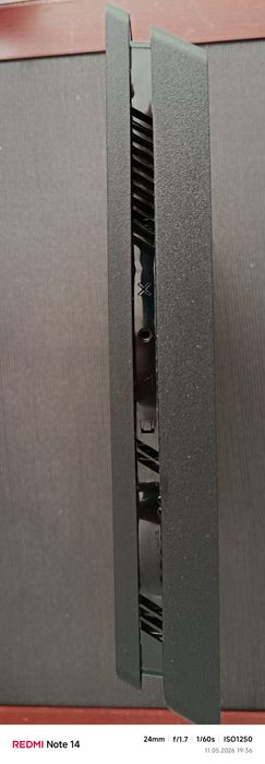 PlayStation 4 slim б/у