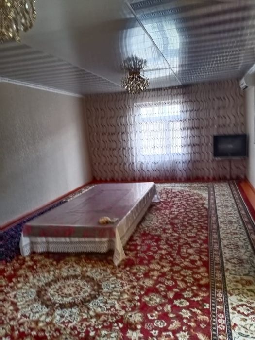 Дом продаётся 12 соттык ЖД Вокзалда