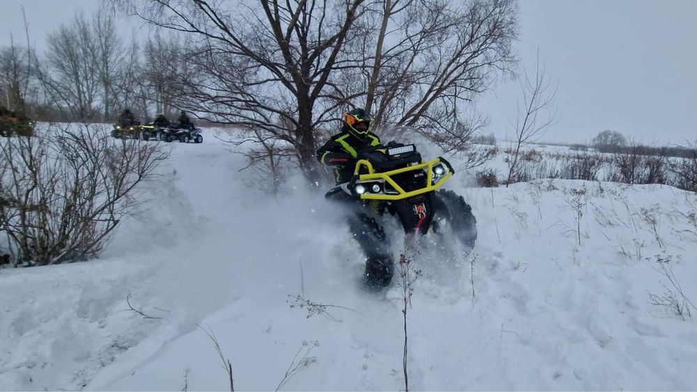 Продам квадроцикл Аодес 1000 mud pro