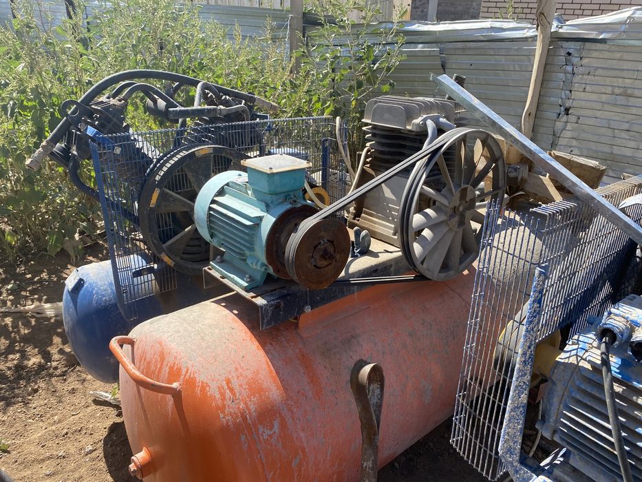 Продам помпу с компрессороми