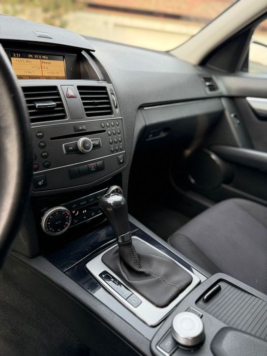 Mercedes Benz  C 180 Cdi Fab 2010/08