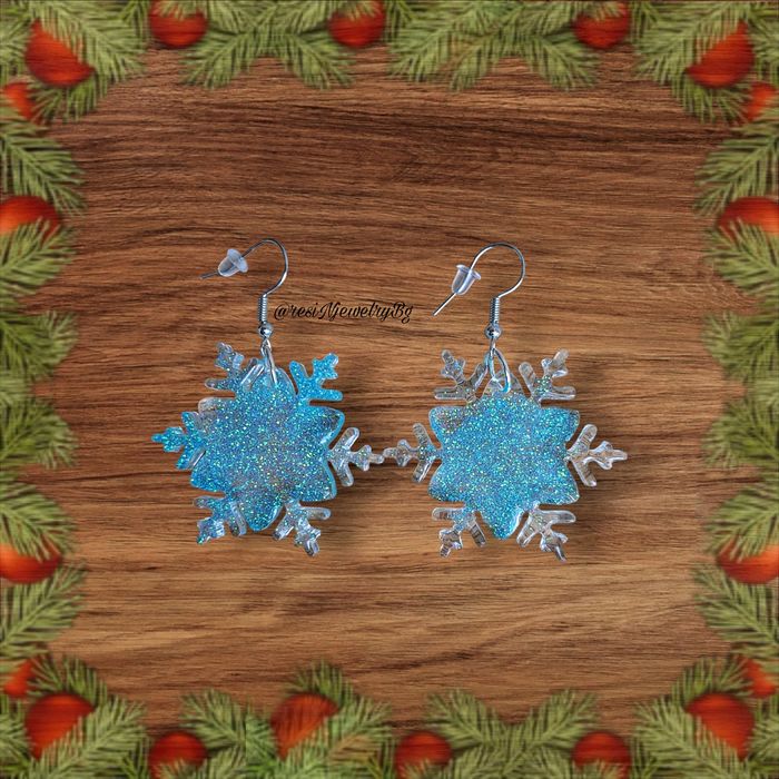 Коледни обеци от епоксидна смола