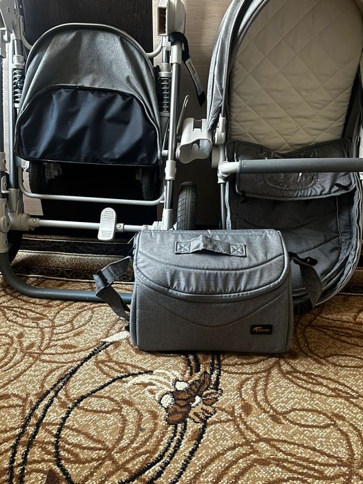 Коляска в идеальном состоянии