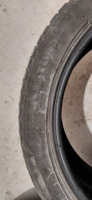 2бр.Всесезонни гуми 225 45 18
