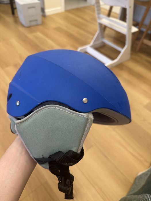 Шлем лыжный детский