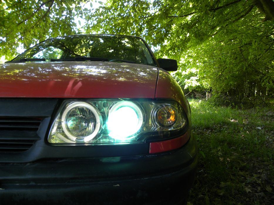Set faruri xenon Opel Astra F