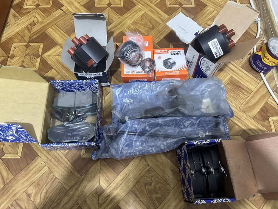 Продам запчасти ауди 80