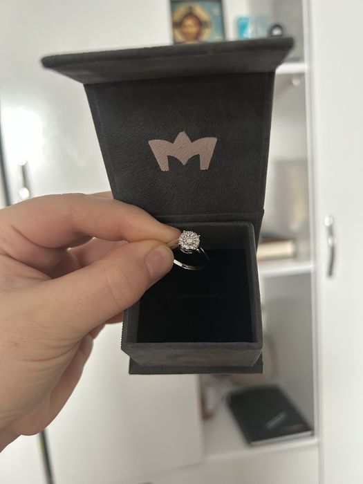 Inel aur alb 18k cu 14 diamante