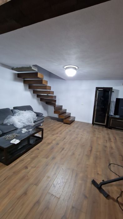 Scara Trepte Lemn Masiv Placare Frasin Stejar