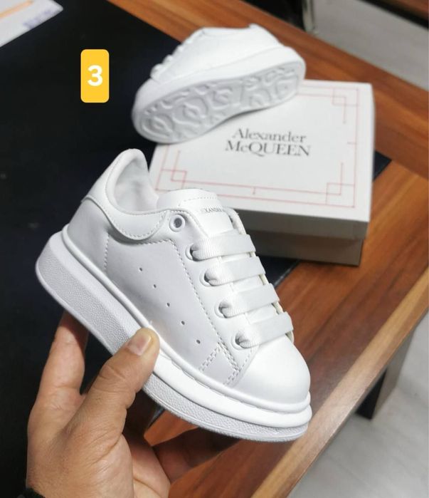Alexander Mcqueen 26-35