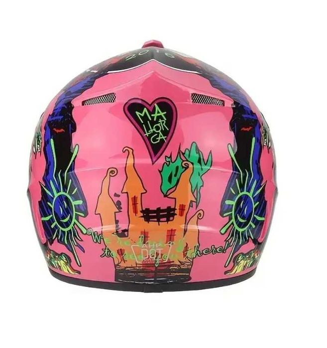 Атрактивни каска и ръкавици за мотокрос, крос