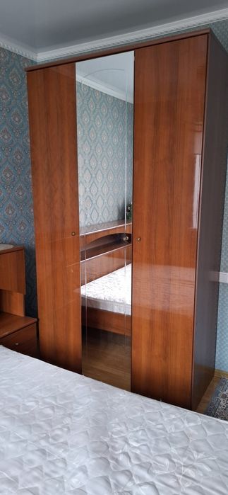 Спальни гарнитуры