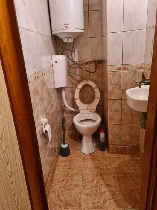 Дава се под наем Тристаен апартамент в Варна, Аспарухово - 70 кв.м за 357 € - Снимка #2