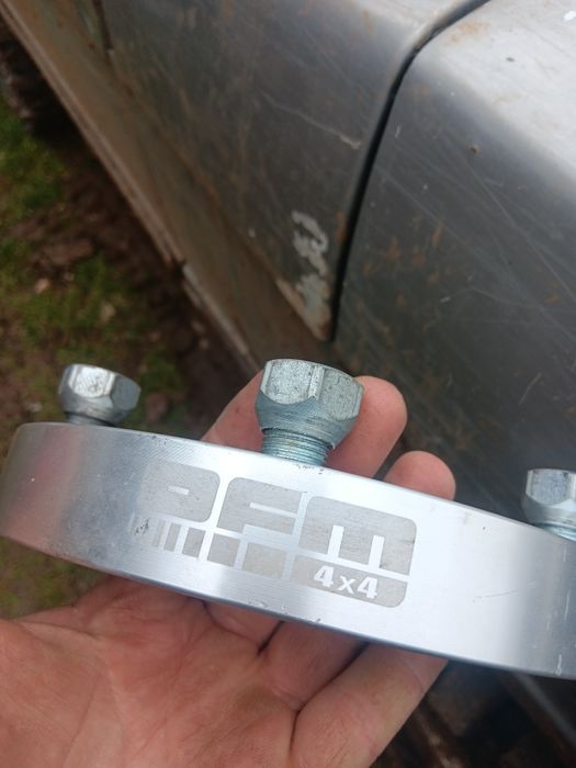 Алуминиеви фланци 30мм 5х165.1 land rover