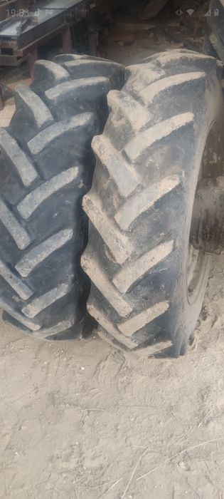 Cauciuc tractor 2 bucăți