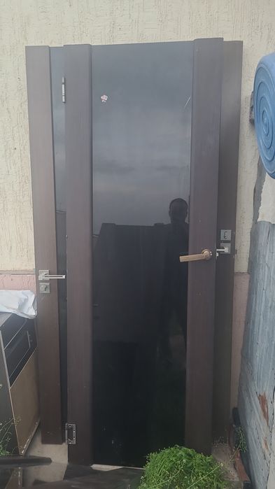 Межкомнатные дверь
