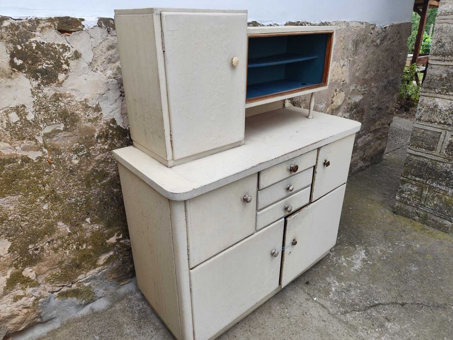 Бюфет - бял дървен