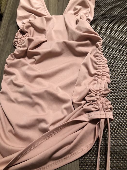 Дамска рокля