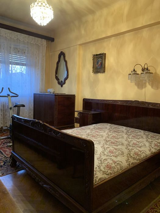 Apartament 3 camere mobilat, decomandat, 100 mp utili + garaj încălzit | Semicentral: Gruia – Str. Cîmpeni
