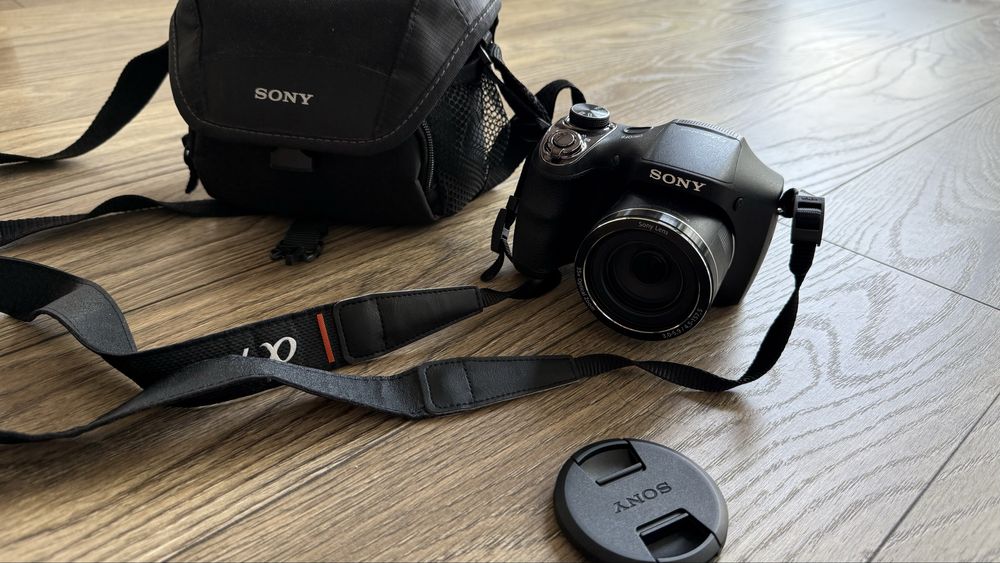 Aparat foto Sony DSC - H300