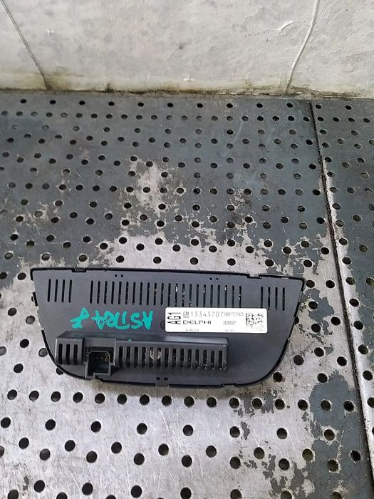 Panou comanda clima ac opel astra j 13343707 28265987