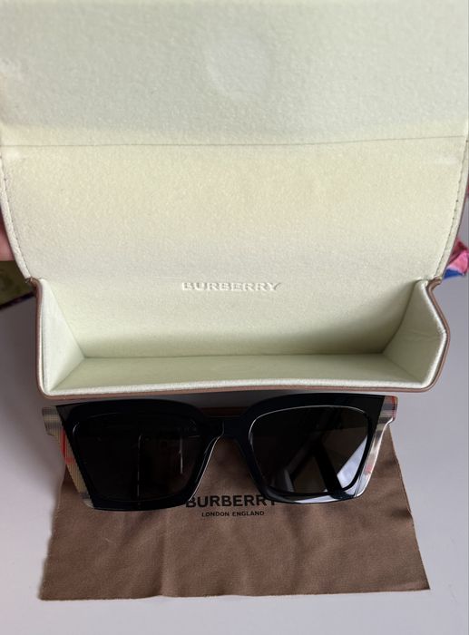 Ochelari de soare Burberry originali, model Briar