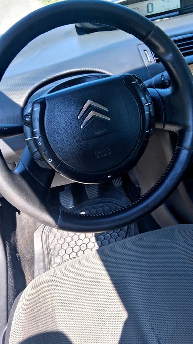 CITROËN C4 2010 — imagine 5