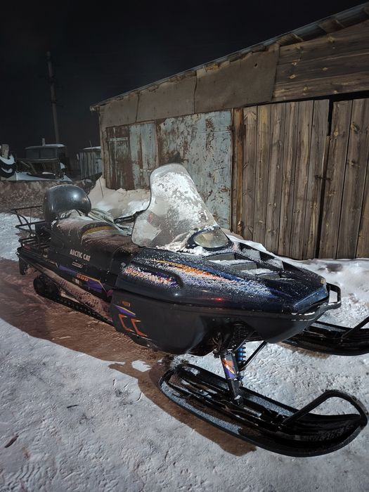 Продам снегоход Арктике кат 550