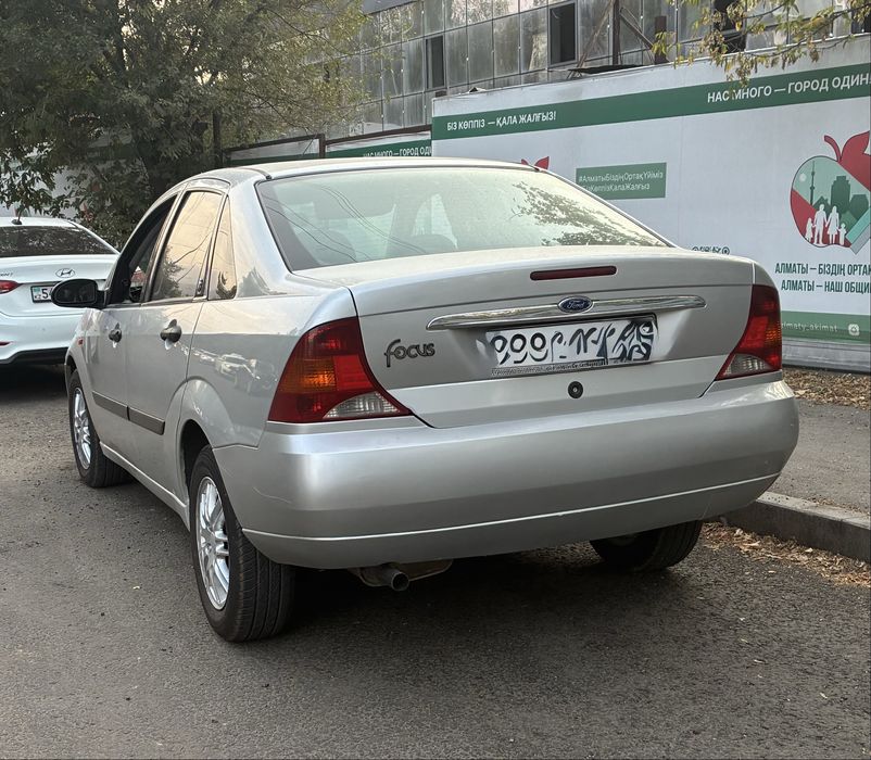Продам автомобиль Ford Focus 1