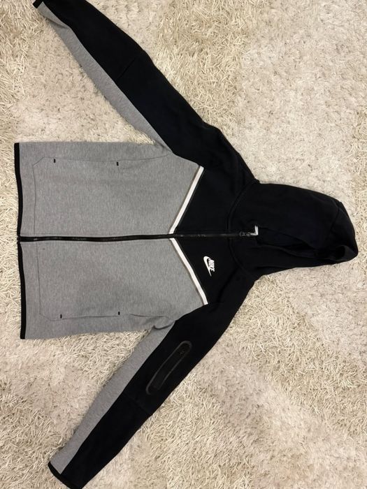 Nike tech екип оригинален