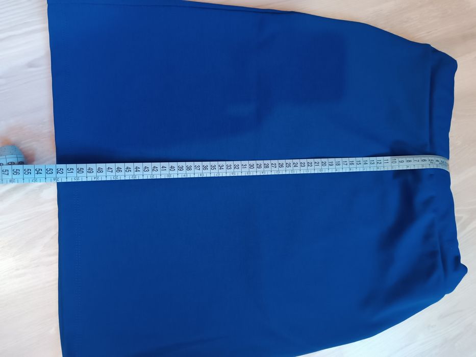 Пола и рокля за дама- S размер