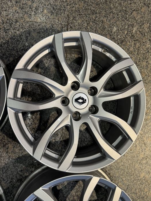 Jante Aliaj 17 5x114.3 Renault Megane Espace Kaptur Talisman Arkana