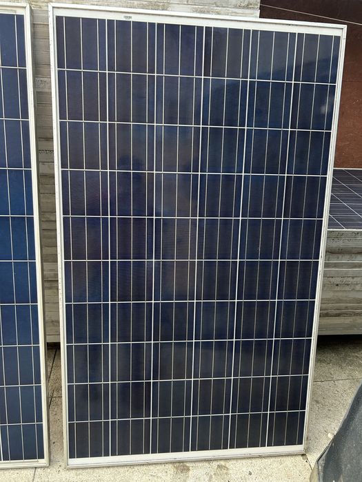 Panouri solare 235W