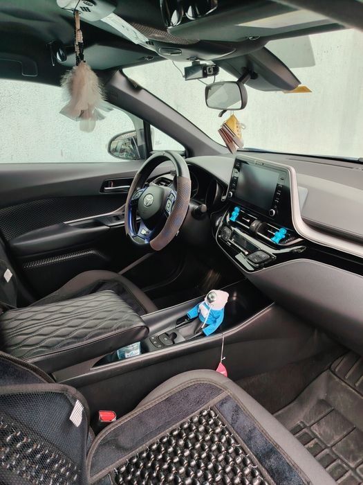 Vind, Toyota Chr, hybrid,2019 facelift, 80.000km, garanție.