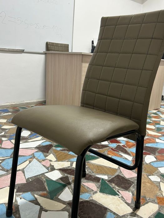 Продам стулья 10 штук