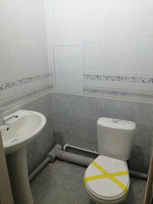 NURHAYOT TURAR JOY MAJMUASU. 67 m² yangi pod kluch sotiladi