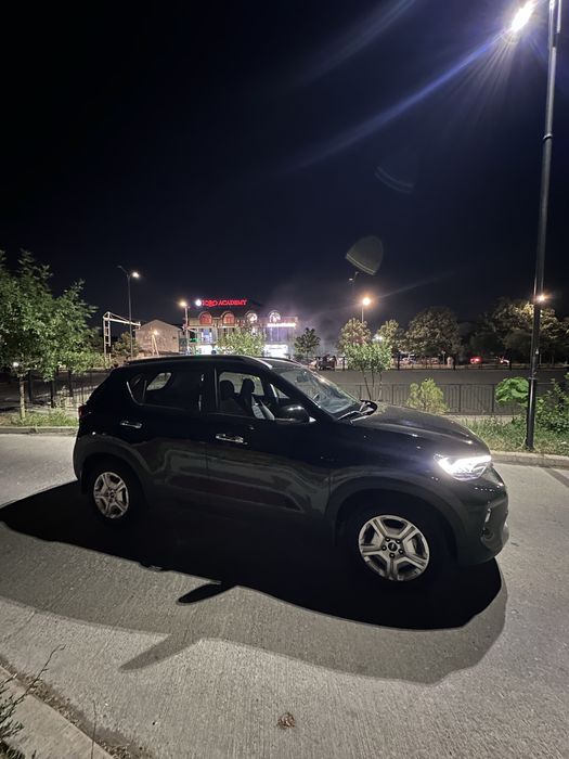 Kia Sonet 2024 2 pozitsa