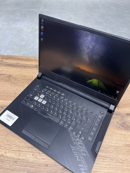 Игровой ноутбук Asus Rog Strix