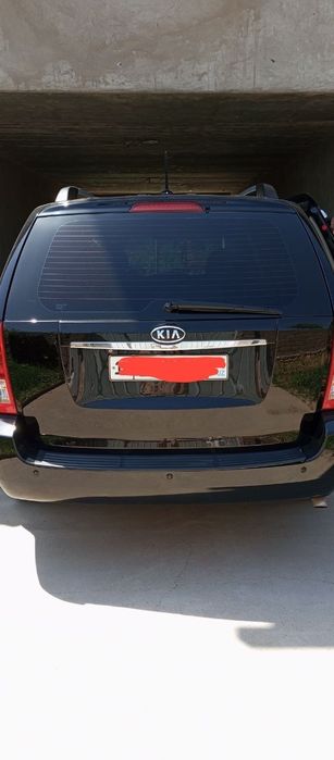 Продам киа карнивал