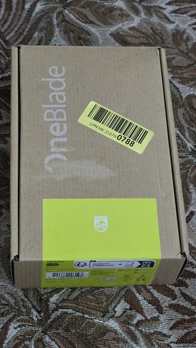 Машинка за бръснене Philips OneBlade Pro