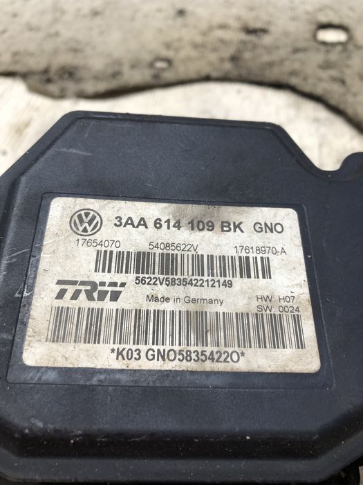 pompa abs volkswagen passat b7 2012