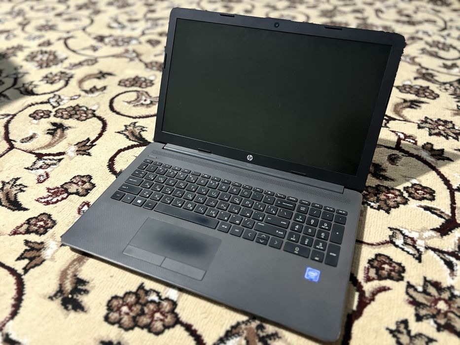 Ноутбук HP 1tb яхши холатда