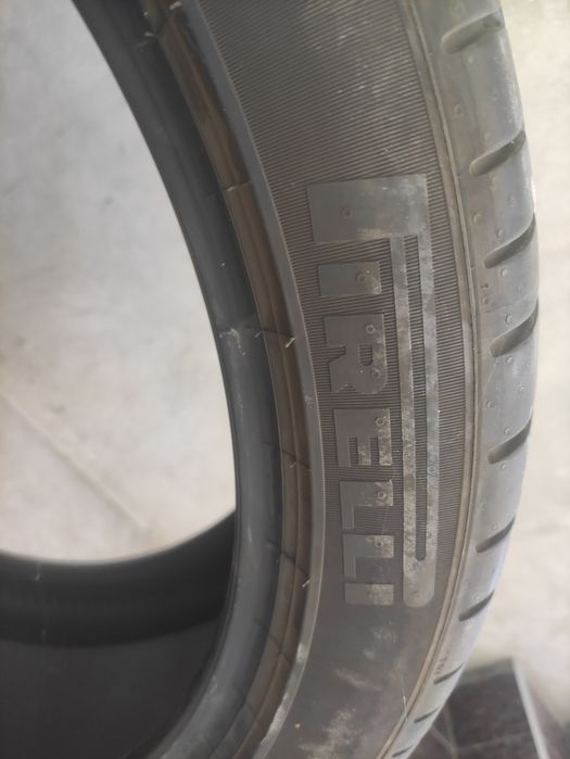 Pirelli p zero 265/40 R22 sotiladi faqat 1ta dona bor kamplekt YO'Q