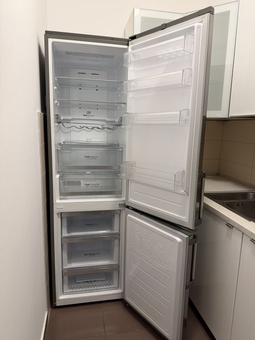 Vand mobila Ikea + electrocasnice