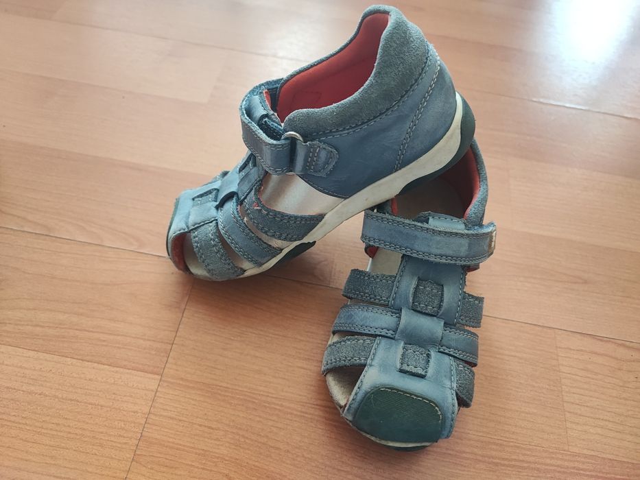 Детски сандали и чехли различни размери