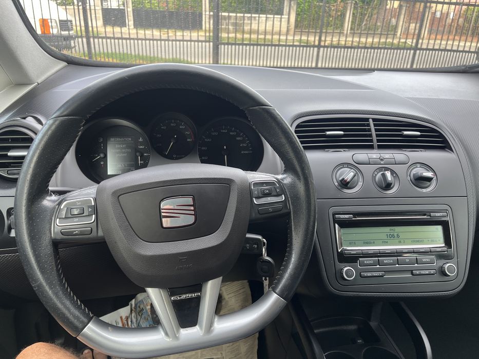 Vand Seat Altea benzina