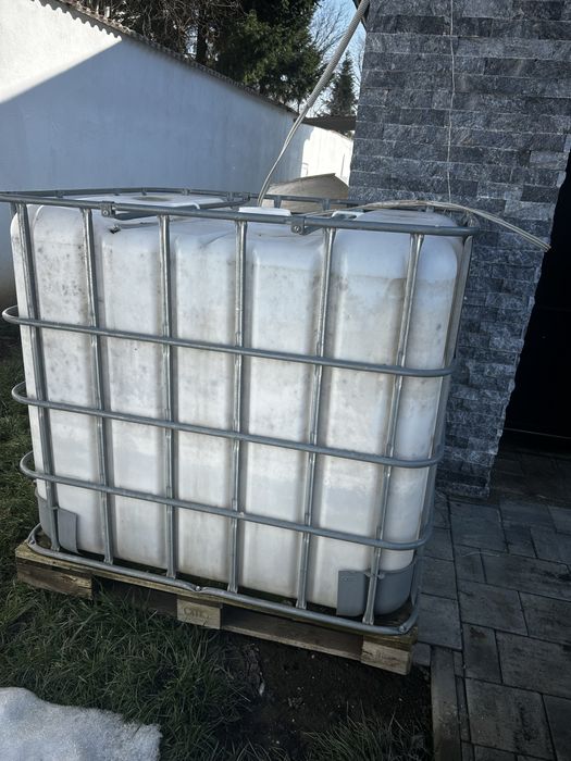 Rezervor IBC 1000L / cub apă / bazin apă pluvială