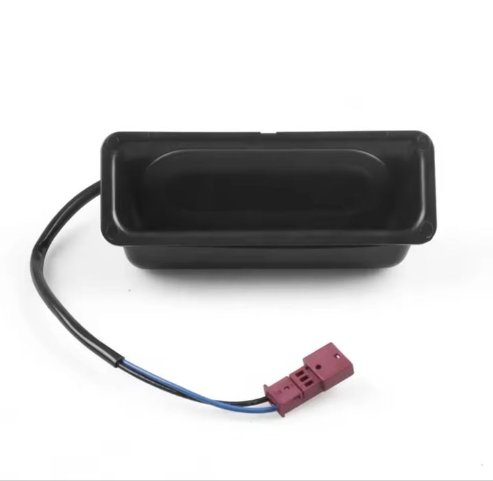 Нов Бутон / Дръжка за багажник M5 BMW E39 e60 e61 М5 БМВ е39 е60 е61